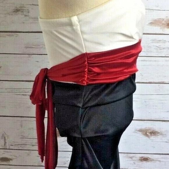 SPEECHLESS Women Formal Strapless Above Knee Length Black/White/Red Dress Sz S - Picture 4 of 11